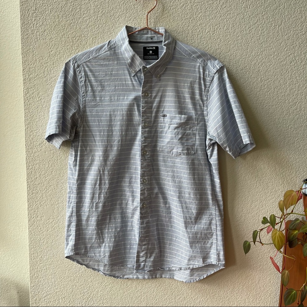 Hurley • striped button-down